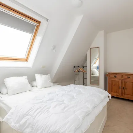 Beautiful Duplex With Fantastic Views