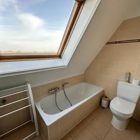 Beautiful Duplex With Fantastic Views *
